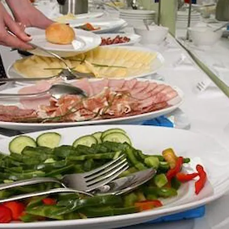 فندق Premium Business براتسيلافا