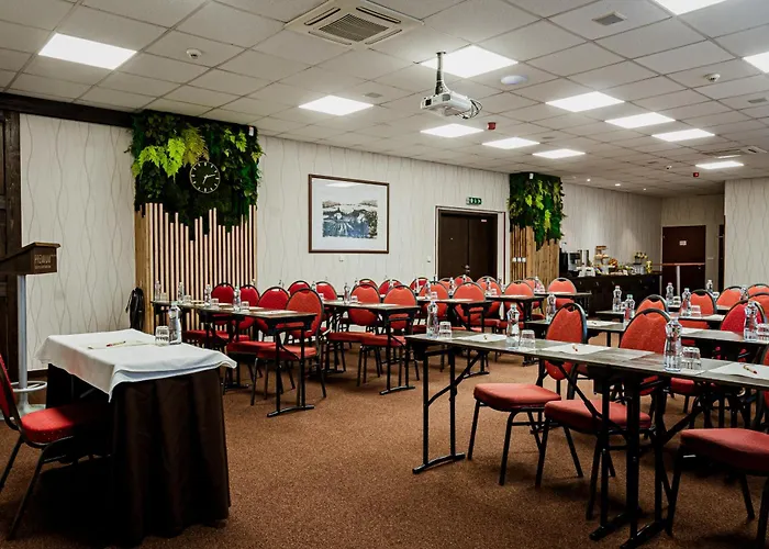 Premium Business Hotel 4*